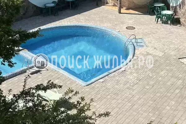 «Лира», Евпатория «Лира», Евпатория