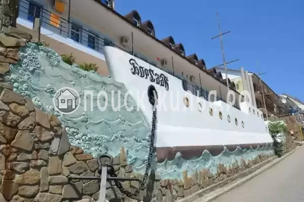 Гостиница «Борсаак», Ольгинка