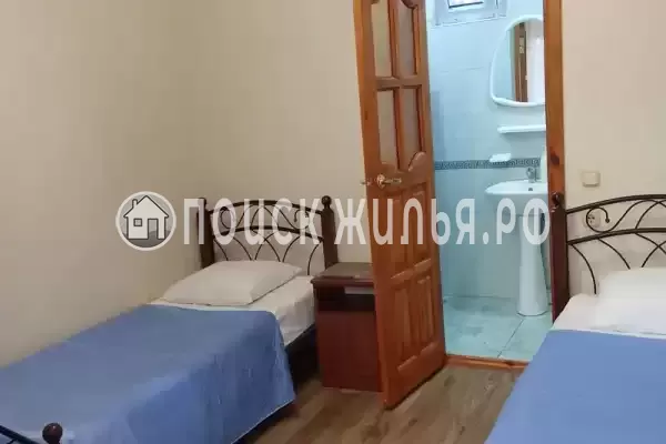 «Белый виноград», Адлер