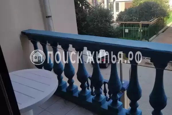 Частный сектор «Номер на 2-х человек (1+1) с балконом», Лазаревское