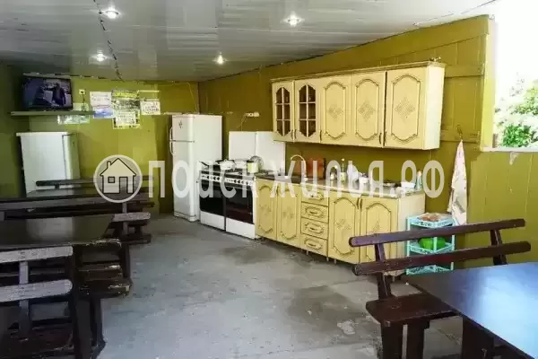 «У Анжелы», Лоо