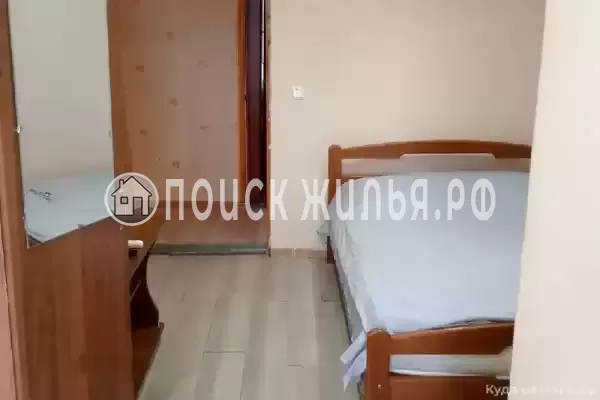 «У Анжелы», Лоо