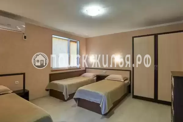 Частный сектор «Малиновая, 10», Севастополь