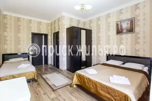 «Рената», Адлер