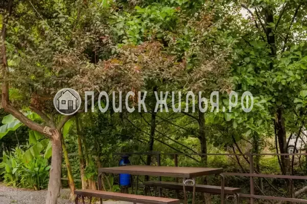 Гостиница «Лили», Лоо