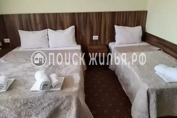 Гостиница «Лили», Лоо