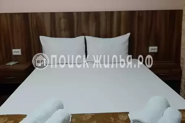 Гостиница «Лили», Лоо