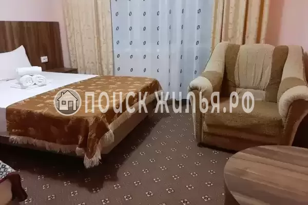 Гостиница «Лили», Лоо