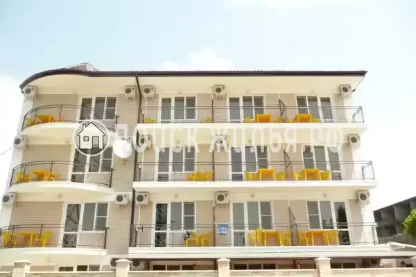 Гостиница «Лили», Лоо