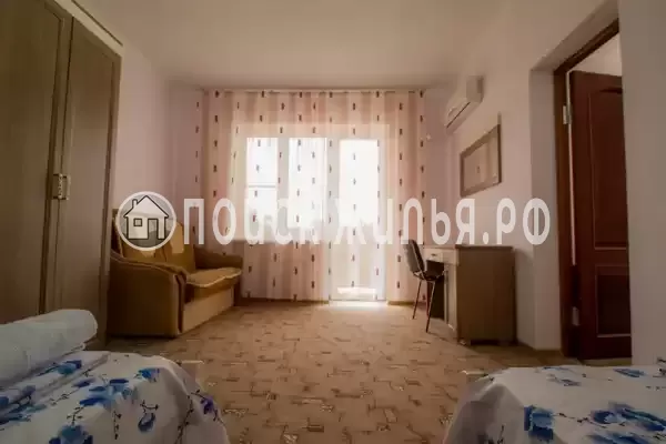 Гостиница «Лили», Лоо