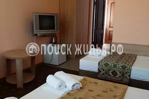 Гостиница «Лили», Лоо