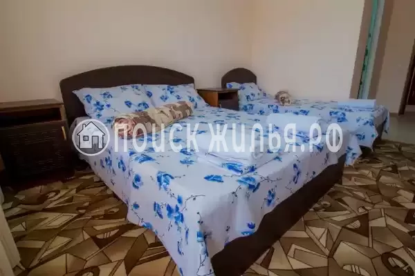 Гостиница «Лили», Лоо