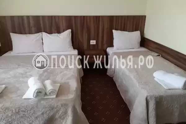 Гостиница «Лили», Лоо