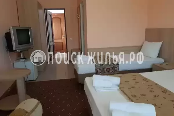 Гостиница «Лили», Лоо