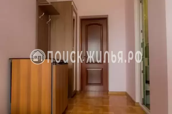 Гостиница «Лили», Лоо