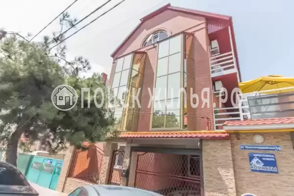 Гостевой дом «Сосновый домик», Геленджик