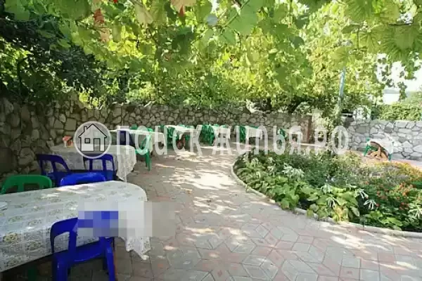 Отель «Ред Хаус», Шепси Отель «Ред Хаус», Шепси