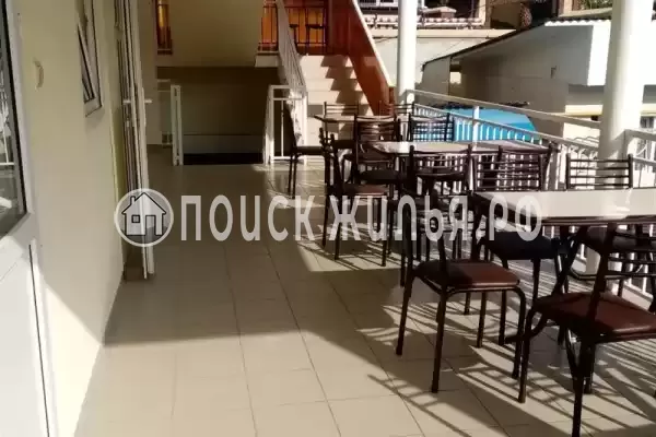 «Остров Сокровищ», Лоо