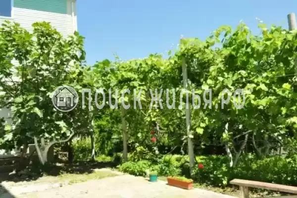 Частный сектор «Изабелла», Вишневка