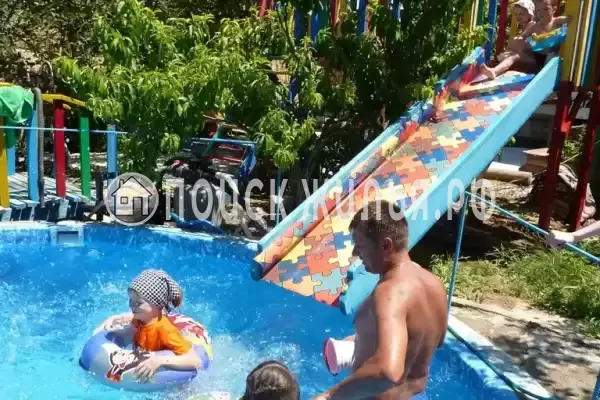 Гостевой дом «Дом с бассейном», Евпатория