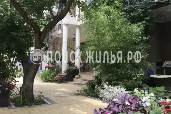 Частный сектор «Частное домовладение на Партизанской», Дивноморское, Партизанская, д.