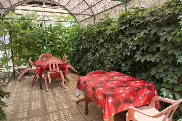 Частный сектор «Гостеприимный дом Домик у моря»