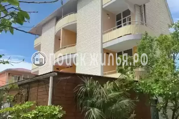 «Лео Гранд», Адлер «Лео Гранд», Адлер