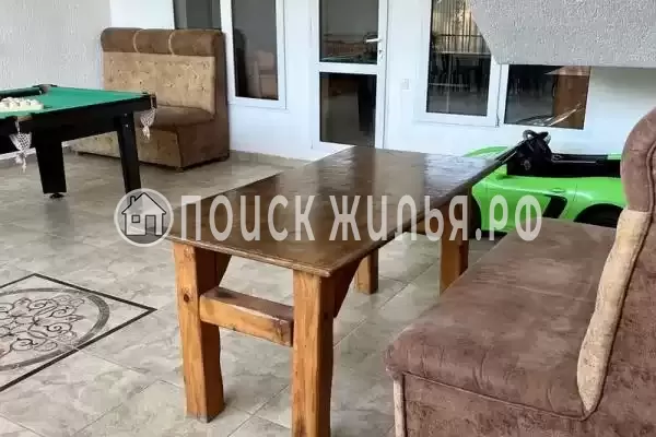 «Мия», Вардане