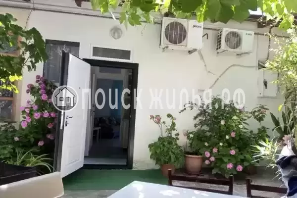 Частный сектор «Часть дома у моря», Гурзуф