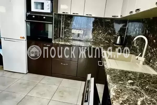 Частный сектор «Двухэтажный дом на Старошкольной», Сириус