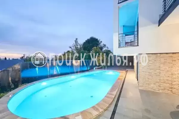 Частный сектор «Апартаменты с бассейном», Адлер Частный сектор «Апартаменты с бассейном», Адлер