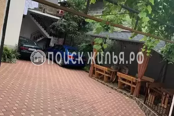 «Анита», Лоо «Анита», Лоо