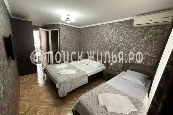 «Анита», Лоо «Анита», Лоо