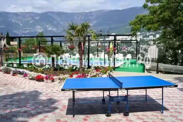 «Крымская ницца 3*», Ялта