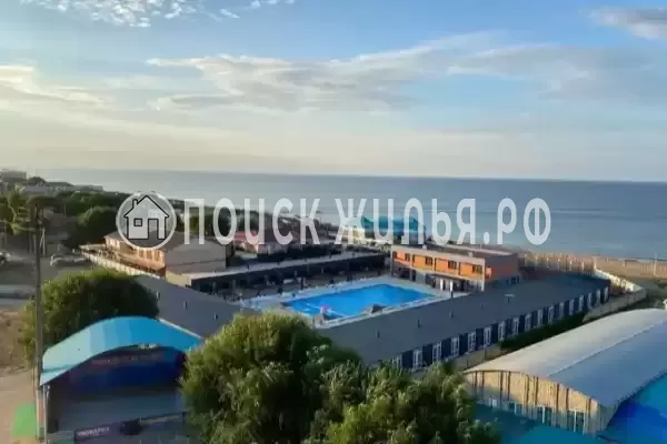 Отель «На море», Кучугуры