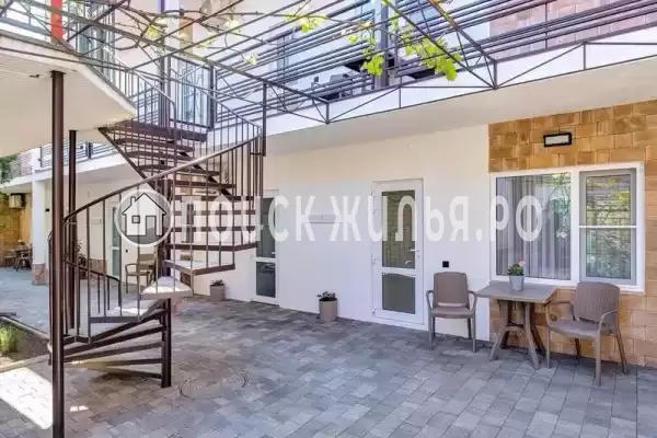 «Мини-гостиница на Толстого 26»