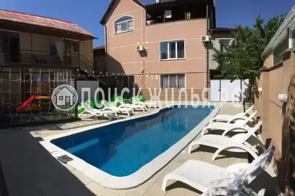 Гостевой дом «Family hotel», Республика Крым, Феодосия, Барановская, д.24 Гостевой дом «Family hotel», Республика Крым, Феодосия, Барановская, д.24