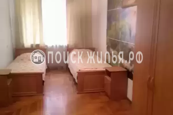 Квартира «3-комнатная квартира в центре Гагры у моря», Гагра