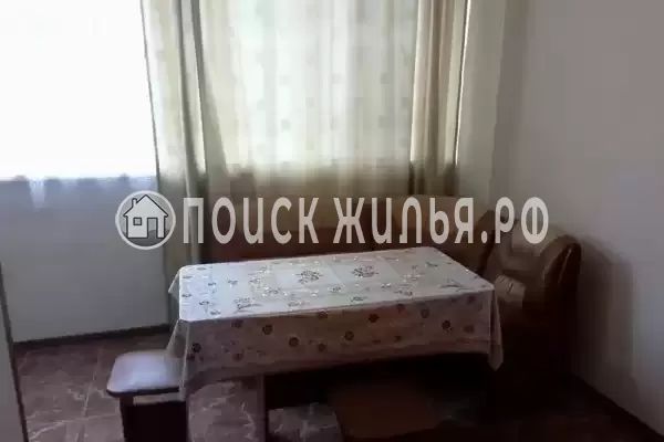 Квартира «3-комнатная квартира в центре Гагры у моря», Гагра