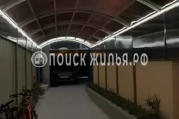 «Леон», Адлер