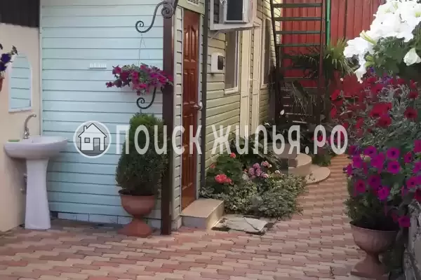 «На Полевой», Адлер