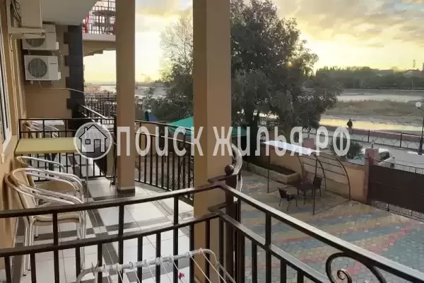 «Набережная», Адлер