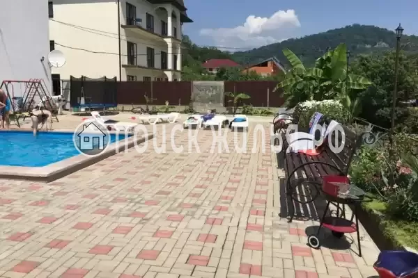 Гостевой дом «Рояль», Лоо