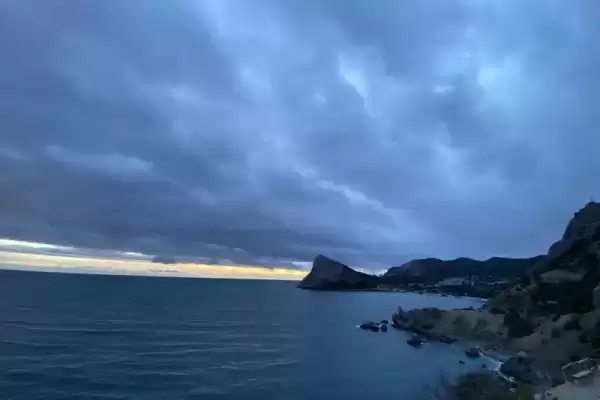 Частный сектор «Частный двор Летний», Республика Крым, Алушта, Первомайская, д. 11