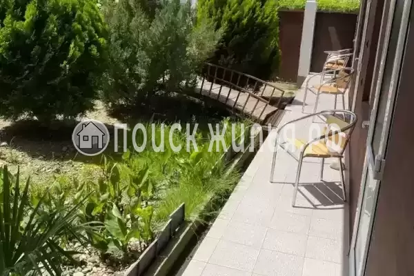 «Робинзон», Лоо