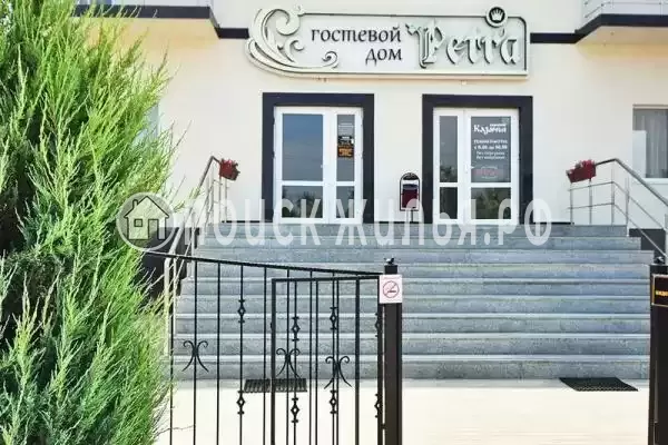 «GoldLeo», Голубицкая