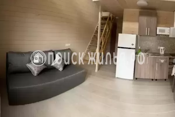 «Дом под БарнХаус», Кабардинка