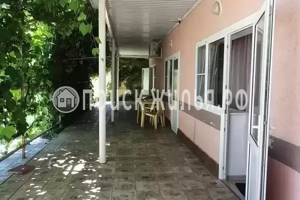 «На Мо-Ре», Кучугуры