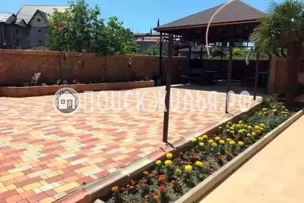 «Орхидея», Лоо