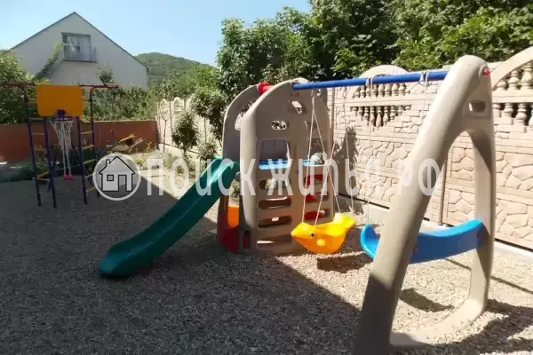 «Все свои», Новомихайловский «Все свои», Новомихайловский